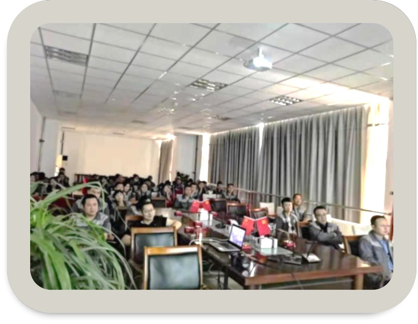 饮水思源念党恩   同心共铸博亿国际(中国)有限公司梦——“喜迎祖国70华诞”红色电影展映活动