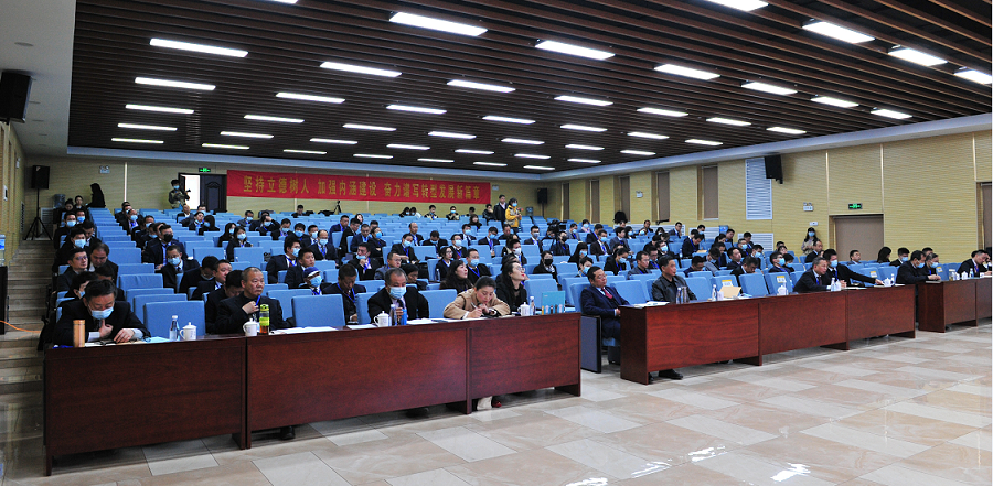 实施人才兴企战略 培育三足鼎立队伍——万裕博亿国际(中国)有限公司干部培训中心成立暨首期“开源计划”培训班典礼隆重举行